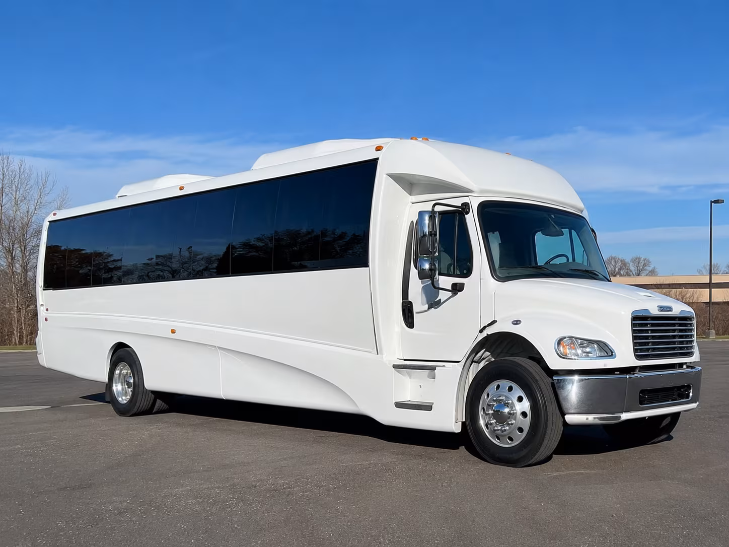 bus rentals for corporate golf outings and client entertainment in honolulu