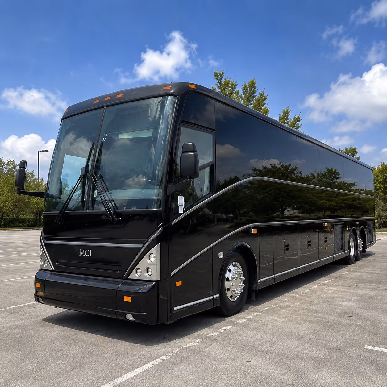 charter buses for corporate retreats and team building events across oahu