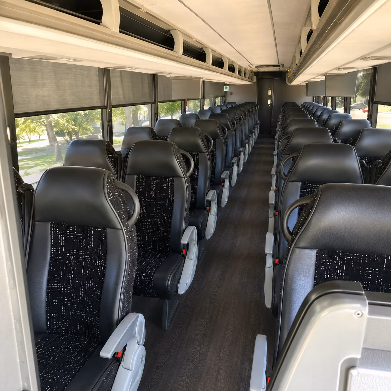 honolulu charter bus interior