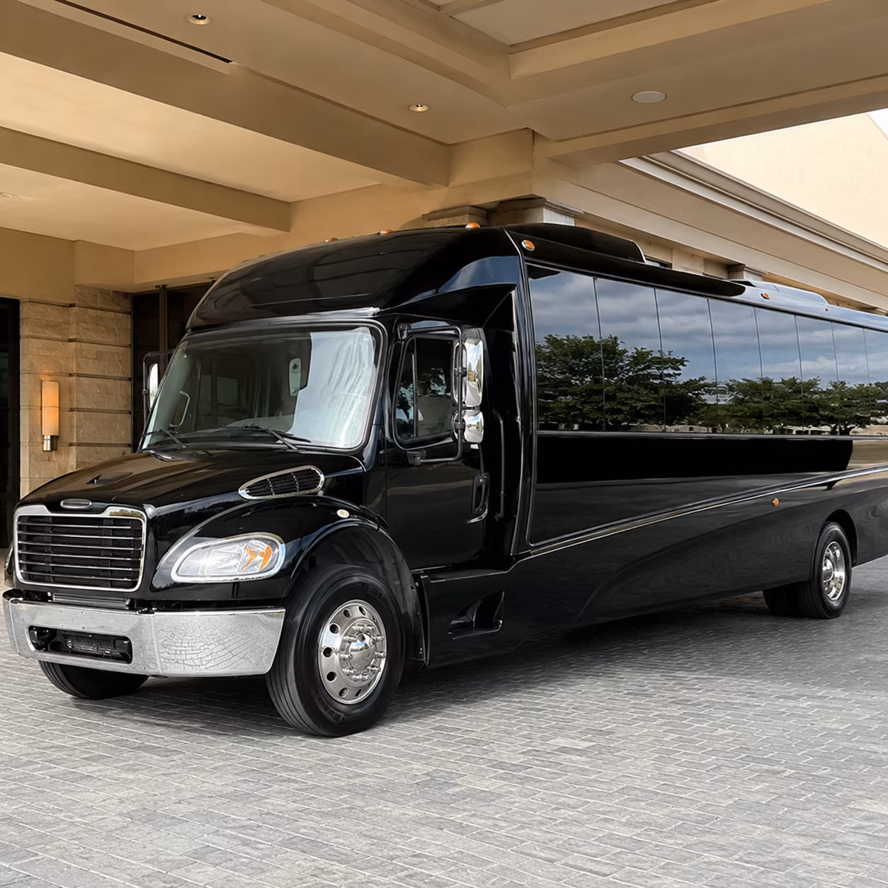 honolulu corporate transportation onboard seating