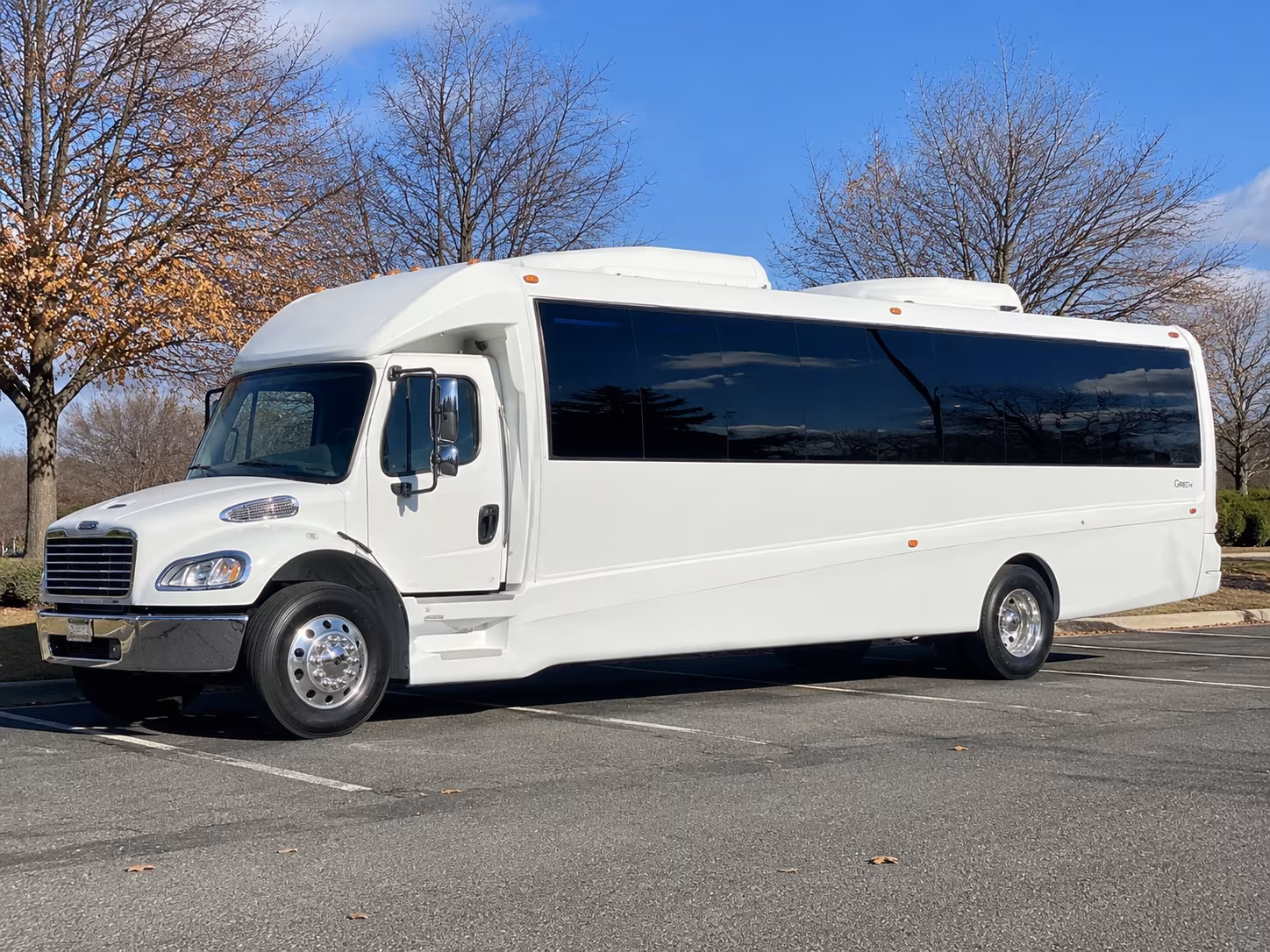 party buses to waikiki shell concerts and kapiolani park events