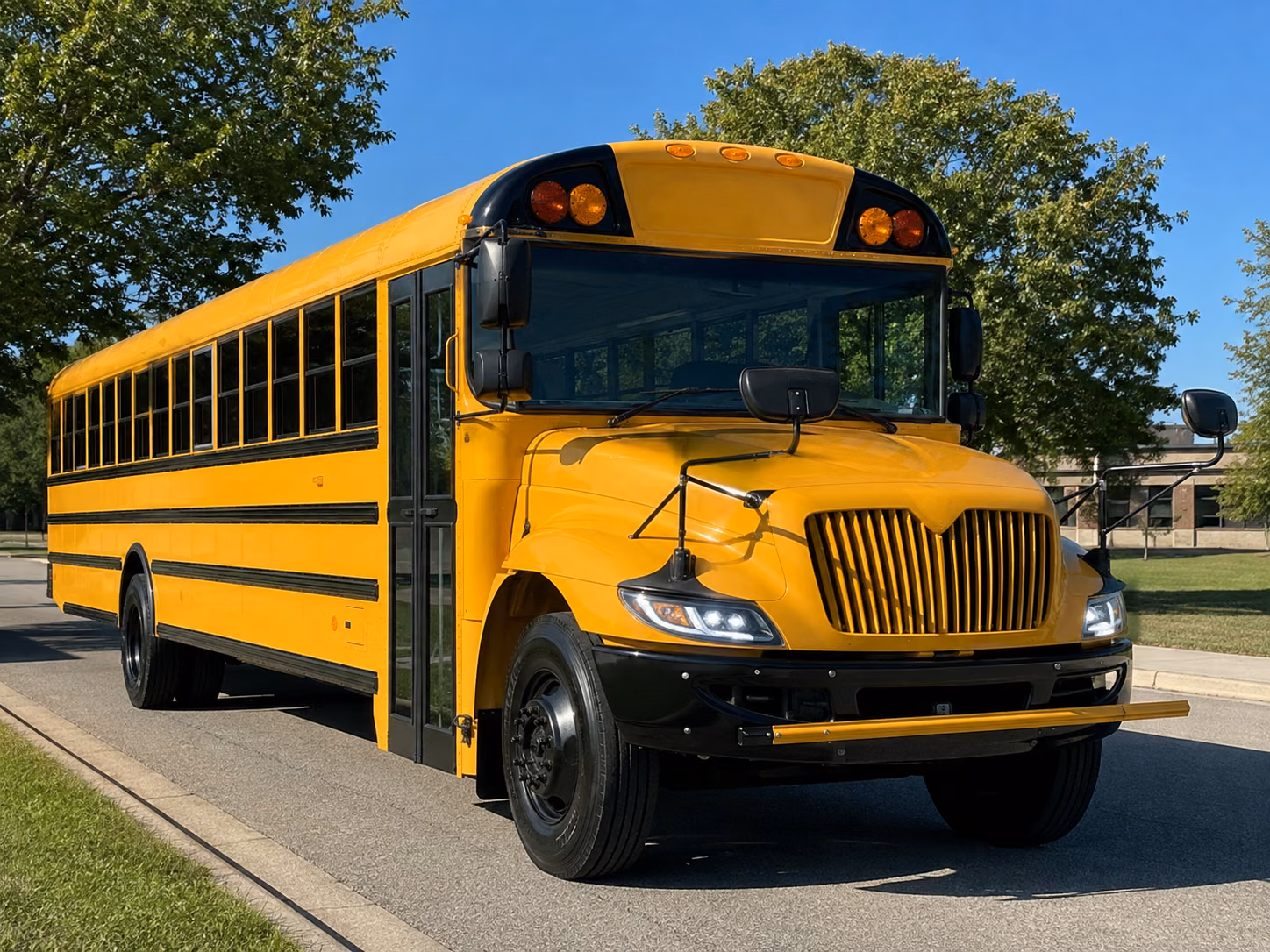 school bus rentals for manoa valley and nature based field trips